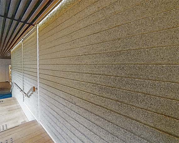 芦屋プラン株式会社　2022 竹中大工道具館側面の土壁